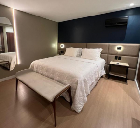 Hotel Serrano
